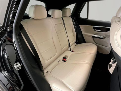 Certified 2024 Mercedes-Benz GLC 300 4MATIC image 25