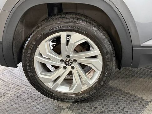 Used 2021 Volkswagen Atlas SE w/ Panoramic Sunroof Package AWD/4WD image 13