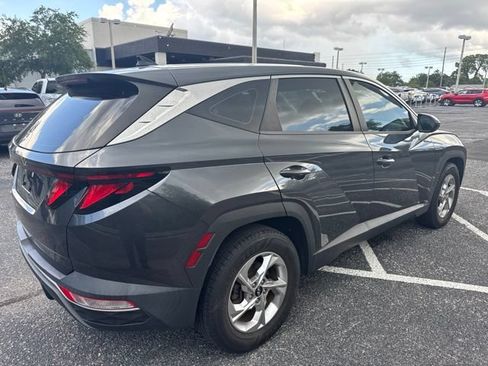 Used 2022 Hyundai Tucson SE FWD image 4