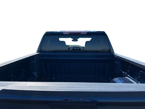 Used 2023 Chevrolet Silverado 1500 LT AWD/4WD image 19