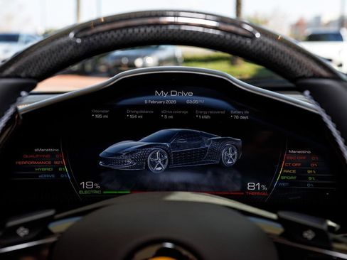 Used 2024 Ferrari 296 GTS RWD image 22