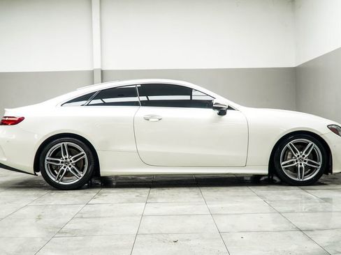 Used 2018 Mercedes-Benz E 400 Coupe image 7