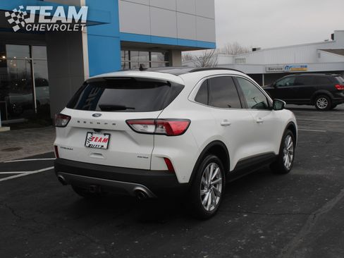 Used 2021 Ford Escape Titanium w/ Titanium Elite Package image 4