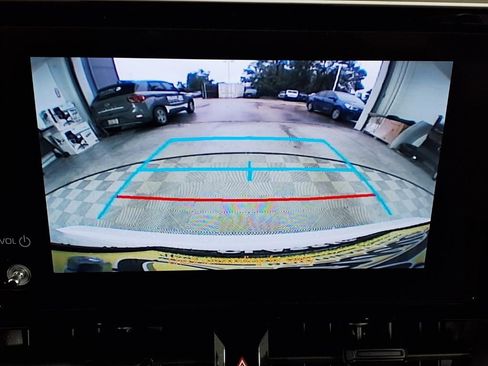 Used 2024 Toyota Corolla LE image 4