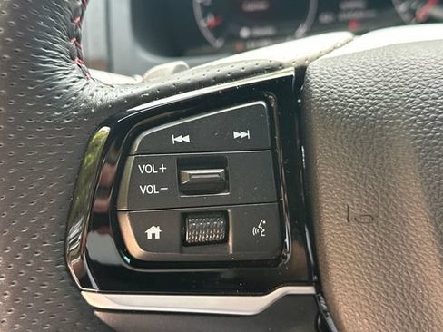 Used 2025 Honda Ridgeline Black Edition image 27