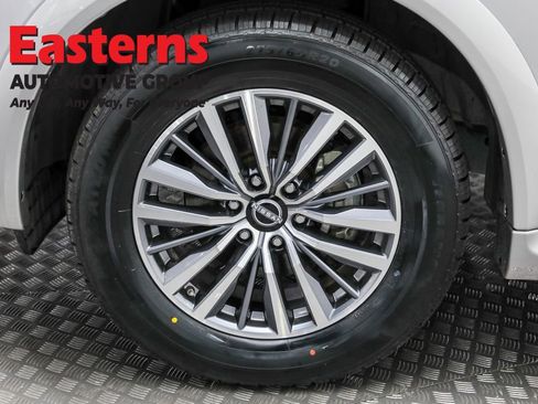 Used 2023 Nissan Armada SL image 37