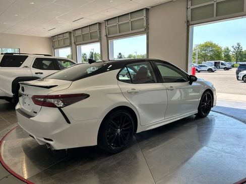 Used 2023 Toyota Camry XSE AWD/4WD image 8