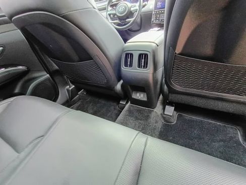 Used 2022 Hyundai Tucson Limited AWD/4WD image 59