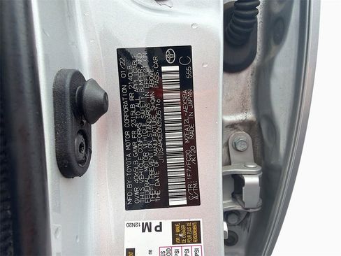 Used 2022 Toyota Corolla SE w/ Carpet Mat Package (TMS) image 29