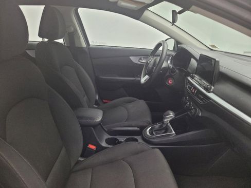 Used 2024 Kia Forte LXS image 21