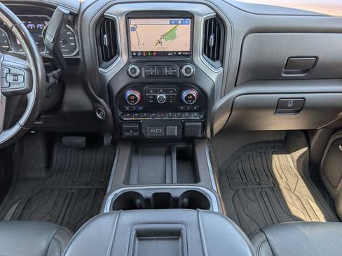Used 2019 GMC Sierra 1500 Denali w/ Denali Ultimate Package AWD/4WD image 9