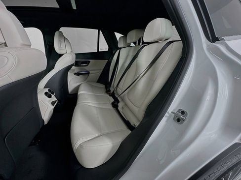 Certified 2026 Mercedes-Benz GLC 300 4MATIC image 24