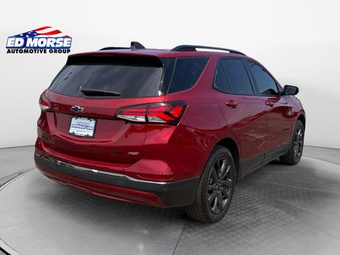 Used 2023 Chevrolet Equinox RS w/ RS Leather Package AWD/4WD image 5