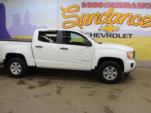 Used 2015 GMC Canyon 2WD Crew Cab w/ Convenience Package image 1