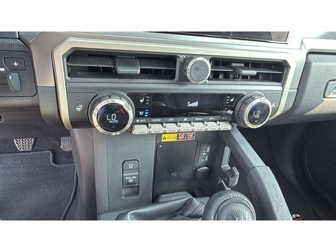Used 2024 Toyota Tacoma TRD Off-Road w/ TRD Off Road Premium Package AWD/4WD image 20
