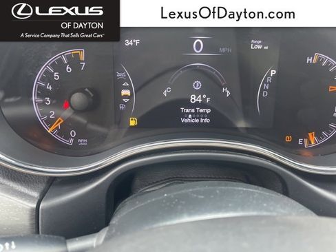 Used 2017 Jeep Grand Cherokee Limited w/ Luxury Group II image 21