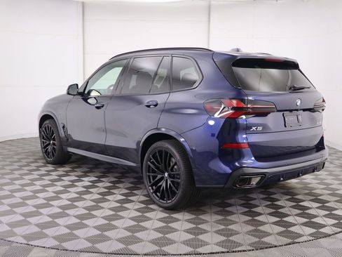 New 2026 BMW X5 sDrive40i w/ M Sport Package image 7