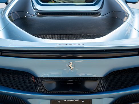 Used 2025 Ferrari 296 GTS RWD image 19