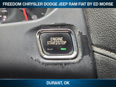 Used 2020 GMC Acadia Denali w/ Technology Package FWD image 15