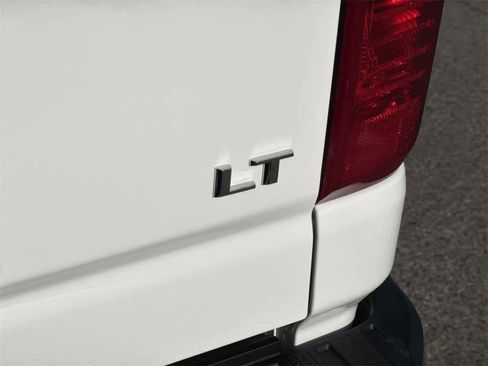 Used 2022 Chevrolet Silverado 2500 LT w/ Fleet Comfort Package image 31