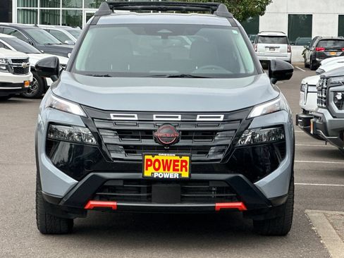 Used 2025 Nissan Rogue SV w/ Rock Creek Premium Package AWD/4WD image 9