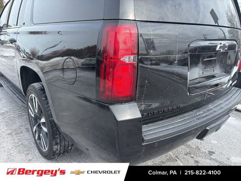 Certified 2019 Chevrolet Suburban LT w/ RST Edition image 15