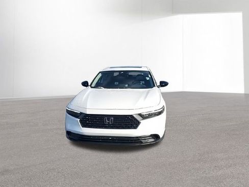 New 2025 Honda Accord SE image 3