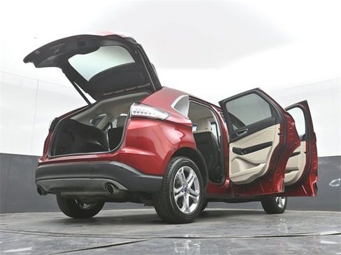 Used 2017 Ford Edge Titanium w/ Technology Package image 55