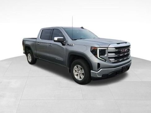 Used 2023 GMC Sierra 1500 SLE image 1