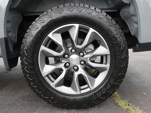 Used 2024 Chevrolet Silverado 1500 LT AWD/4WD image 49