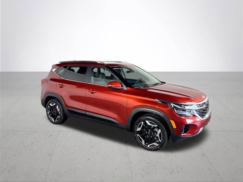 New 2026 Kia Seltos SX image 4