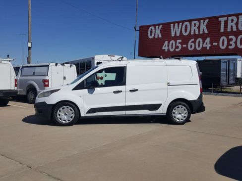 Used 2016 Ford Transit Connect XL image 2