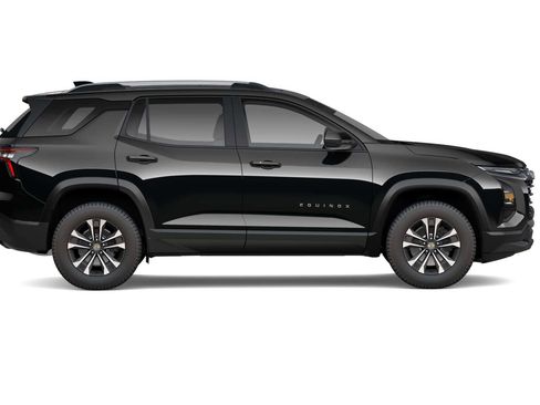 New 2026 Chevrolet Equinox LT FWD image 3