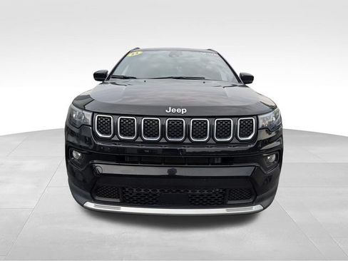Used 2023 Jeep Compass Limited w/ Elite Group AWD/4WD image 2