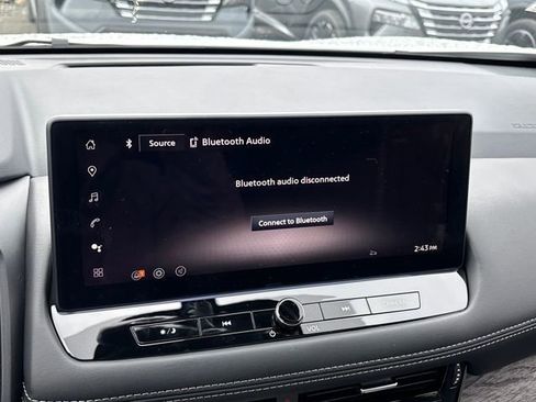 New 2026 Nissan Rogue Platinum w/ Platinum Premium Package image 8