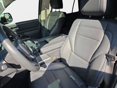 Used 2023 Toyota Sequoia Limited w/ TRD Off-Road Package AWD/4WD image 19