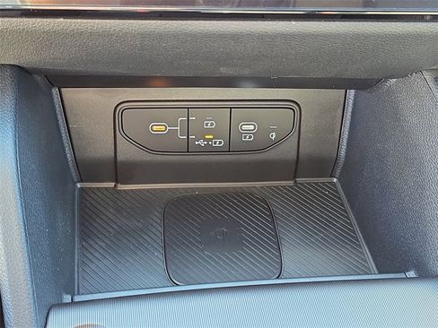 New 2026 Kia Sportage EX image 28