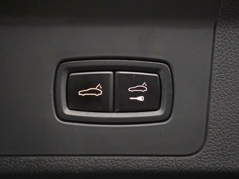 Certified 2024 Porsche Panamera 4 image 14