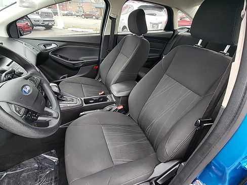 Used 2016 Ford Focus SE image 18