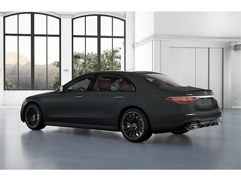 New 2025 Mercedes-Benz S 580 4MATIC Sedan image 30