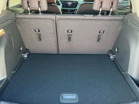 New 2026 Buick Encore GX Sport Touring image 14