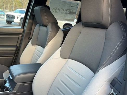 New 2026 Toyota Tacoma TRD Off-Road AWD/4WD image 22