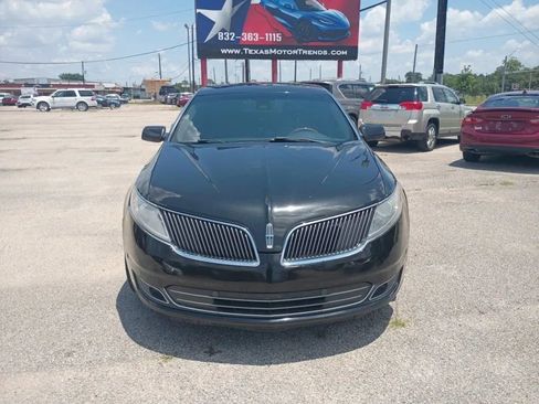 Used 2014 Lincoln MKS w/ Equipment Group 101A FWD image 8