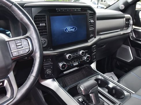 Used 2024 Ford F150 Platinum w/ Equipment Group 702A High image 9