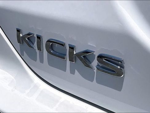 Used 2025 Nissan Kicks Play S FWD image 7