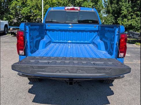 New 2025 Chevrolet Colorado Trail Boss w/ Off-Road Front Bumper Package image 19