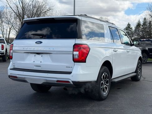 Used 2024 Ford Expedition Max XLT AWD/4WD image 8