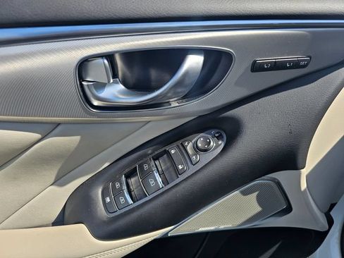 Used 2023 INFINITI Q50 Luxe w/ Cargo Package RWD image 29