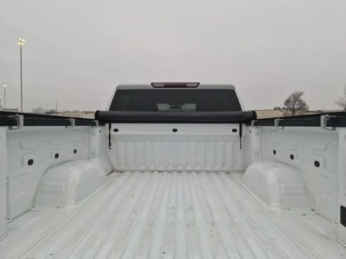 Used 2021 Chevrolet Silverado 1500 Custom image 8