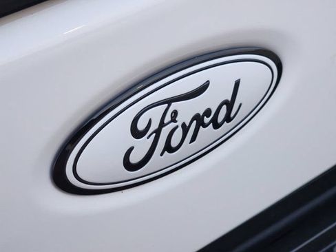 Used 2026 Ford F350 Platinum AWD/4WD image 11